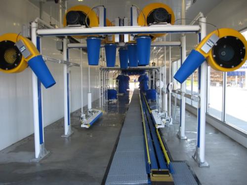Car wash tunnels
