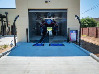 Blast-Off-Car-Wash-38-Small