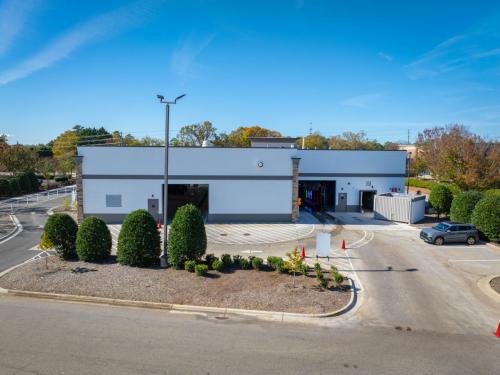 Rocket-Wash-Express-Cary-13