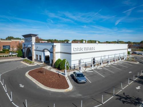 Rocket-Wash-Express-Cary-19