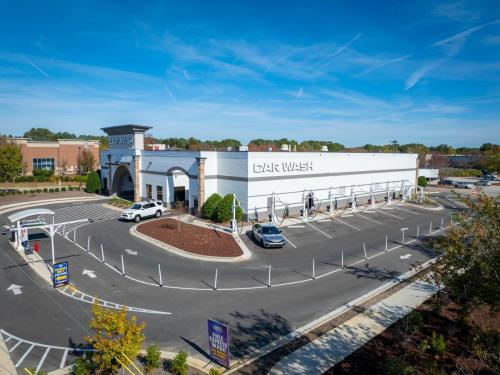 Rocket-Wash-Express-Cary-21