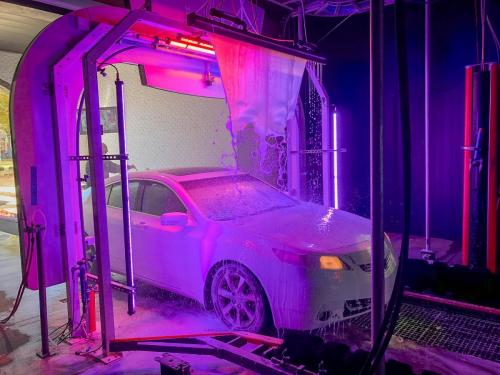 Rocket-Wash-Express-Cary-37