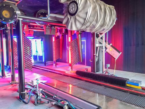 Rocket-Wash-Express-Cary-38