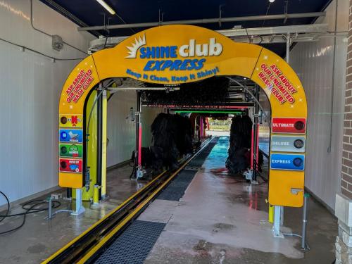 Shine-Club-Express-49