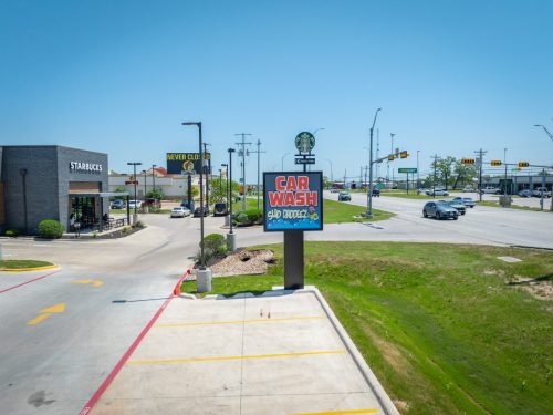 Sud-Daddeez-Giddings-Car-Wash-1