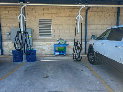 Sud-Daddeez-Giddings-Car-Wash-43
