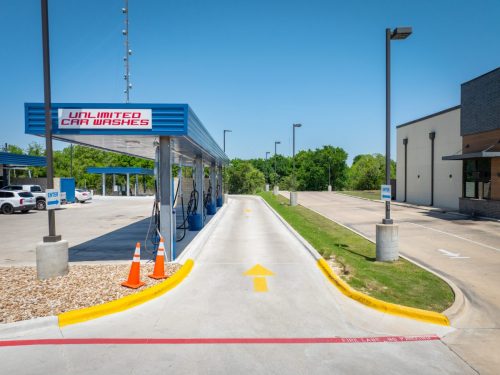 Sud-Daddeez-Giddings-Car-Wash-7